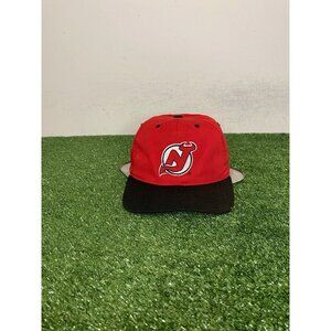 Vintage New Jersey Devils hat cap snap back red black hockey nhl mens 90s